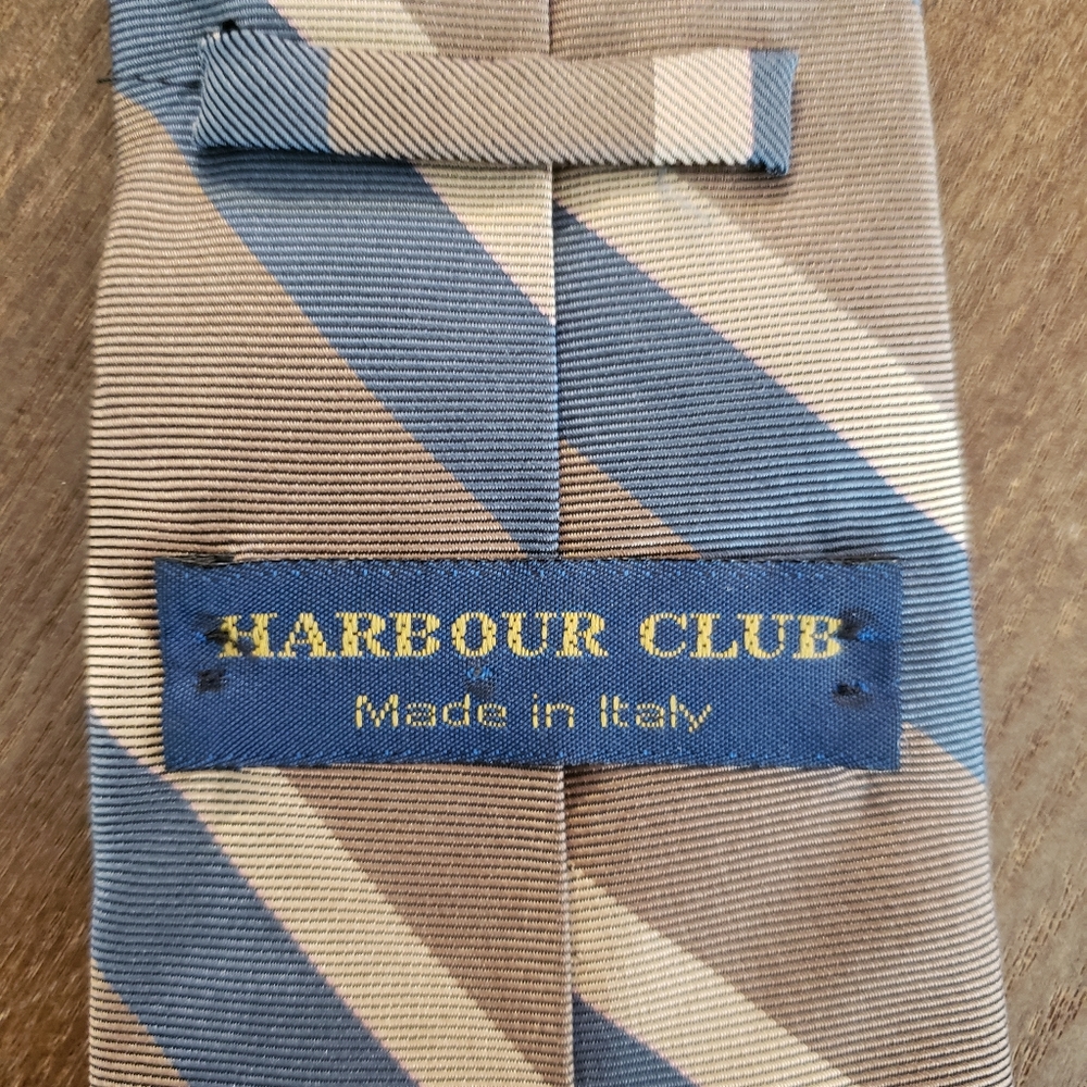 100% Italian Silk Harbour Club tie